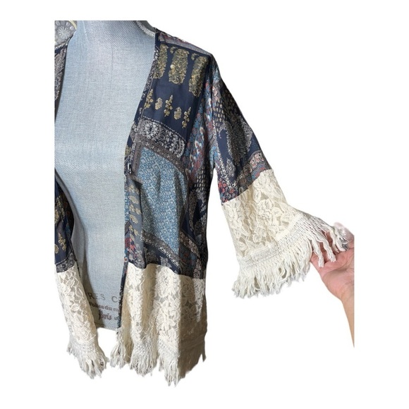 Orange Creek Open Front Lace Fringe Long Sleeve
Cardigan Kimono Women's Size Sm - Picture 5 of 12